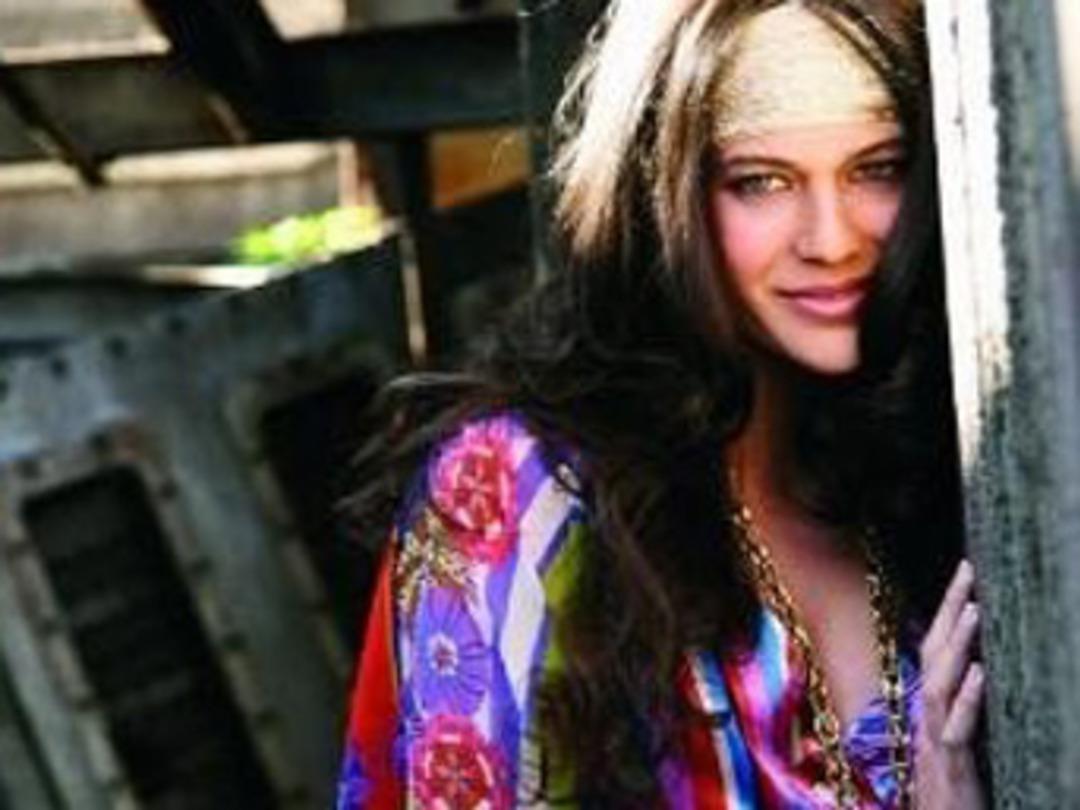 Berrak T&uuml;z&uuml;nata&ccedil; g&ouml;zaltında