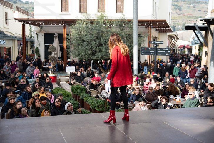 Forum Aydın’da Hande Kazanova ile Astroloji Sohbetleri büyük ilgi gördü G1