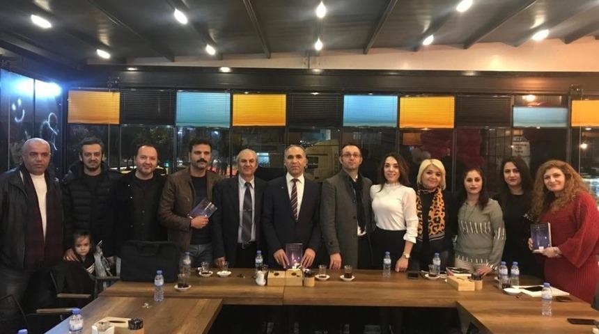 Veliler Yazar Emre İşgüzar ile buluştu