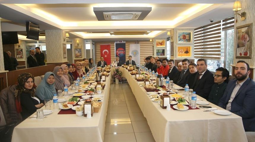 Vali Ekinci, “Sizler artık birer gönül elçilerimizsiniz”