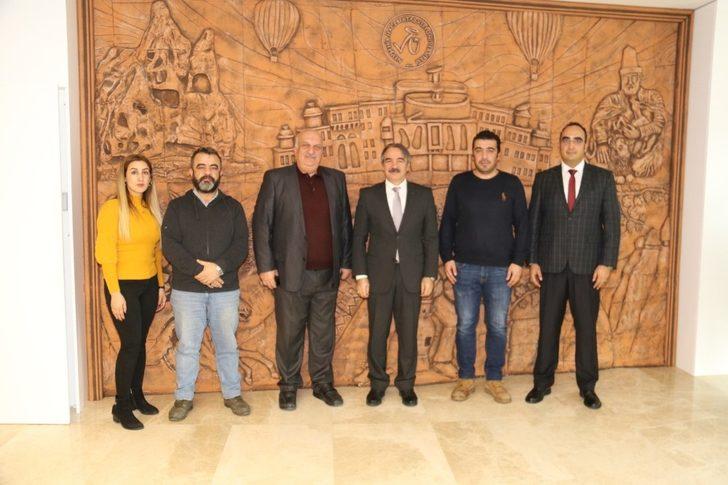 Küresel Gazeteciler Konseyi’nden Rektör Bağlı’ya ziyaret G1