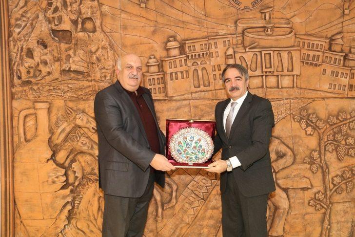 Küresel Gazeteciler Konseyi’nden Rektör Bağlı’ya ziyaret G3