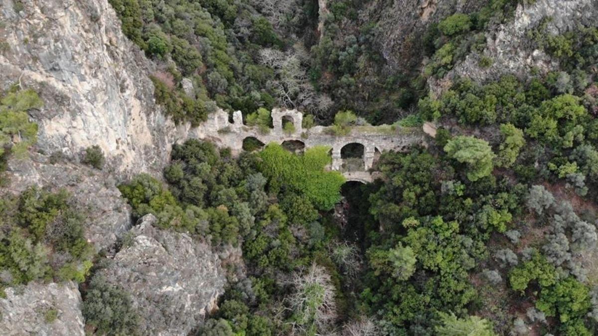Doğa tutkunları Kızıl&ccedil;ay Vadisi&rsquo;nde ge&ccedil;mişten g&uuml;n&uuml;m&uuml;ze yolculuk yaptı