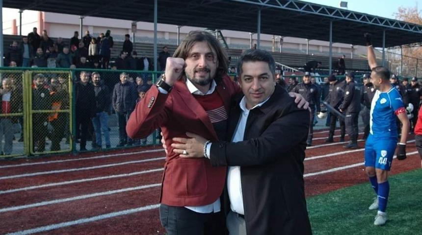 Yeşilyurt Belediyespor&rsquo;da Mehmet Ak ile yollar ayrıldı