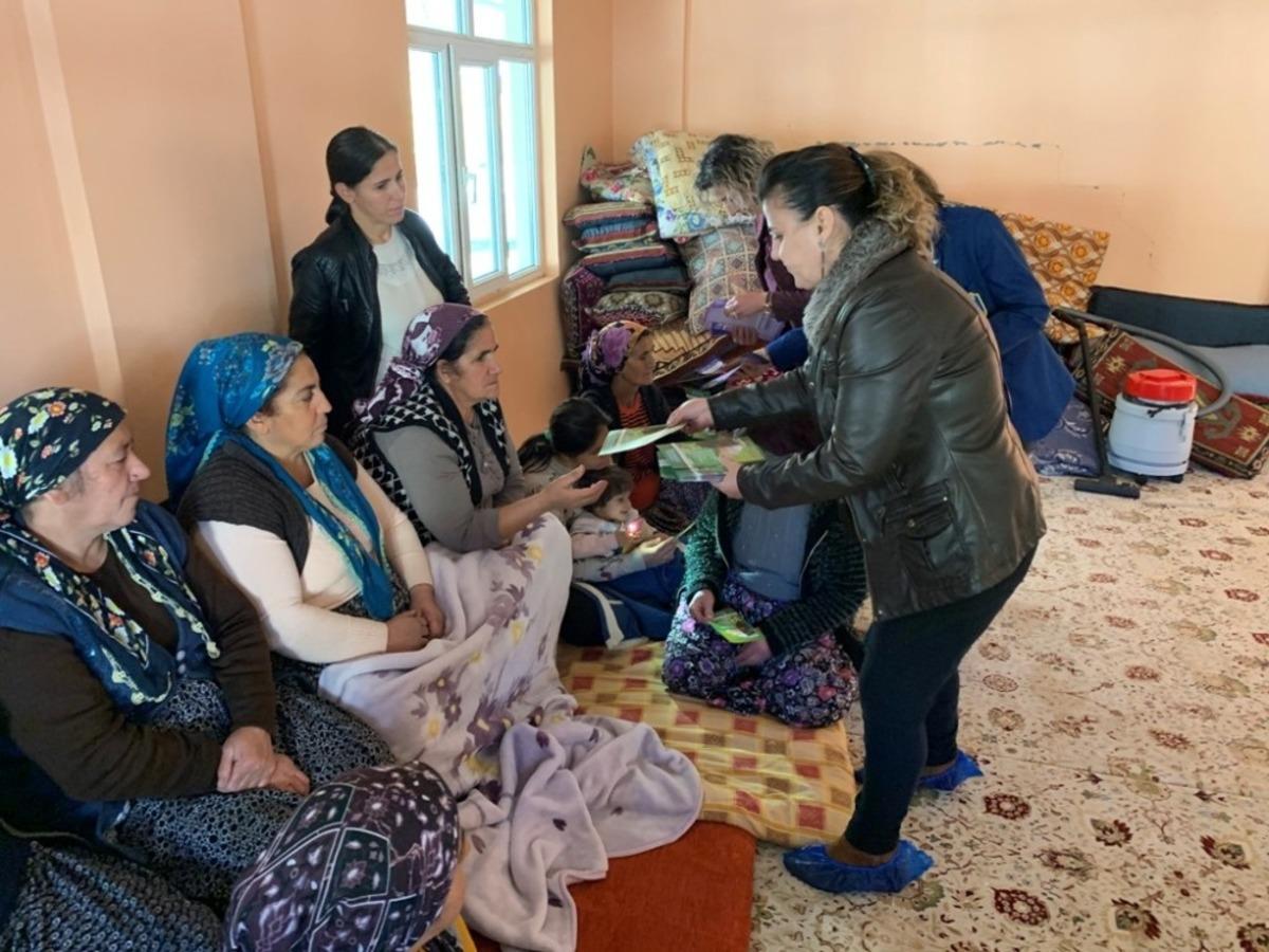 K&ouml;yl&uuml; kadınlara kanser eğitimi verildi