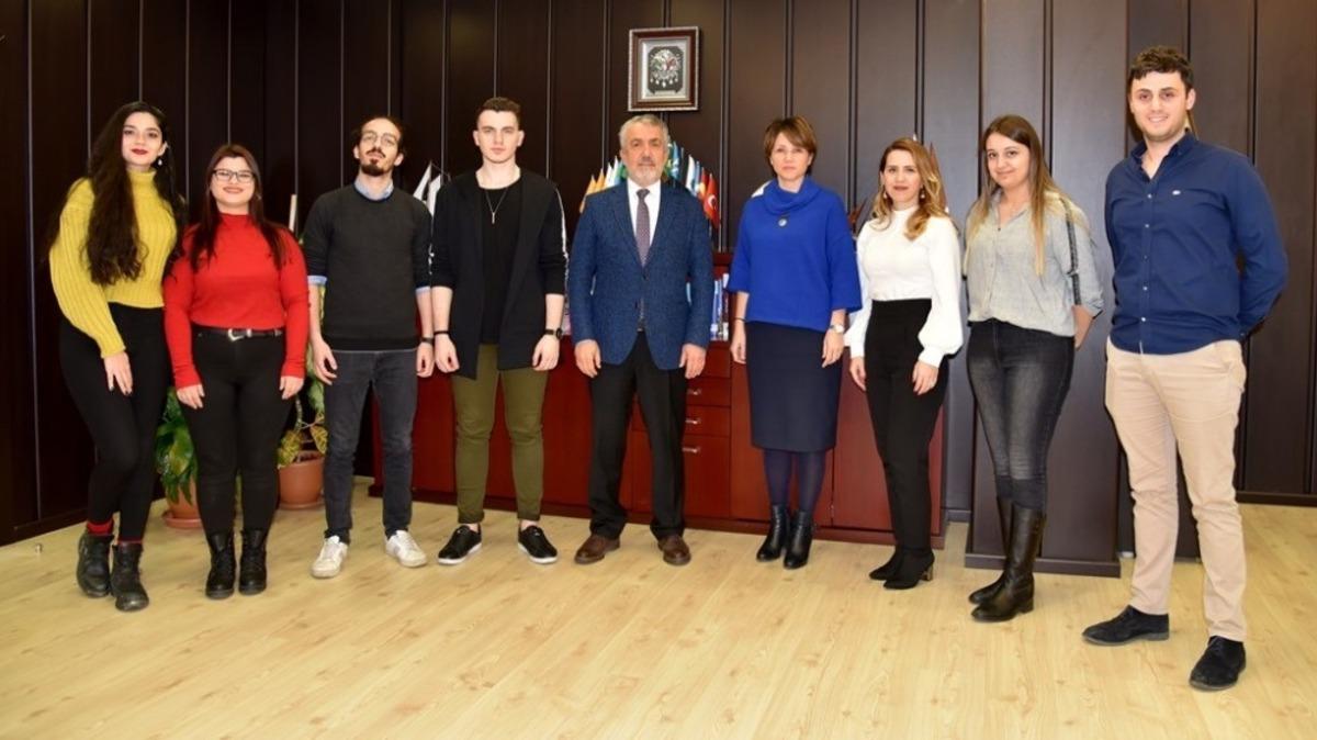 En İyi &Ouml;ğrenci Kul&uuml;b&uuml;