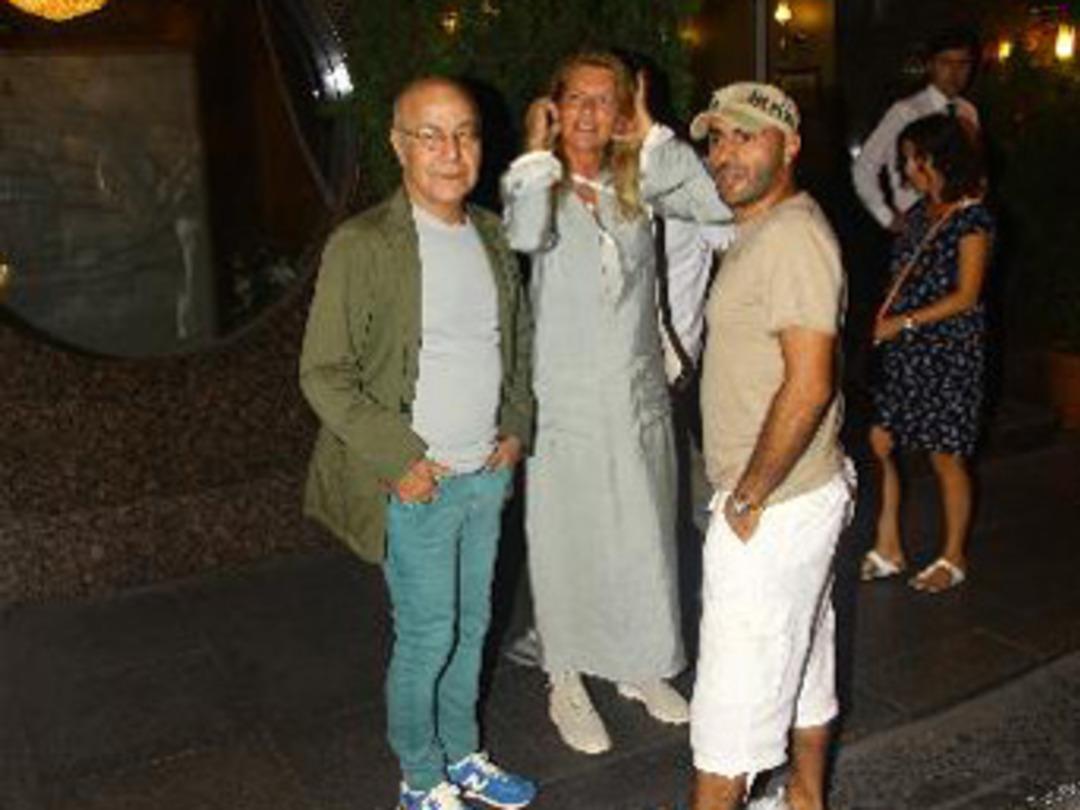 Her şey &Ouml;zkan'a bağlı