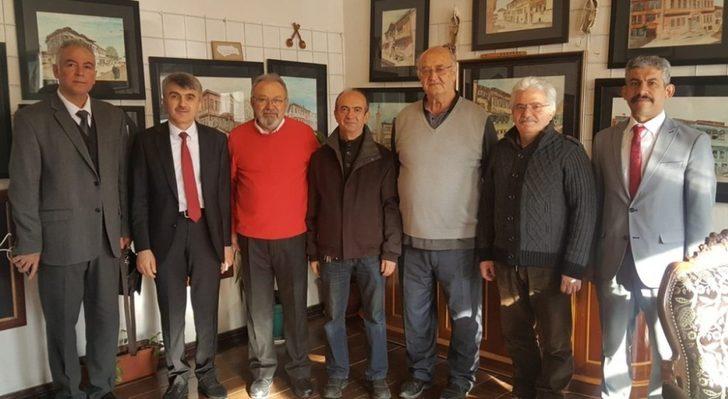Rektör Uysal’dan çini sanatçılarına ziyaret G5
