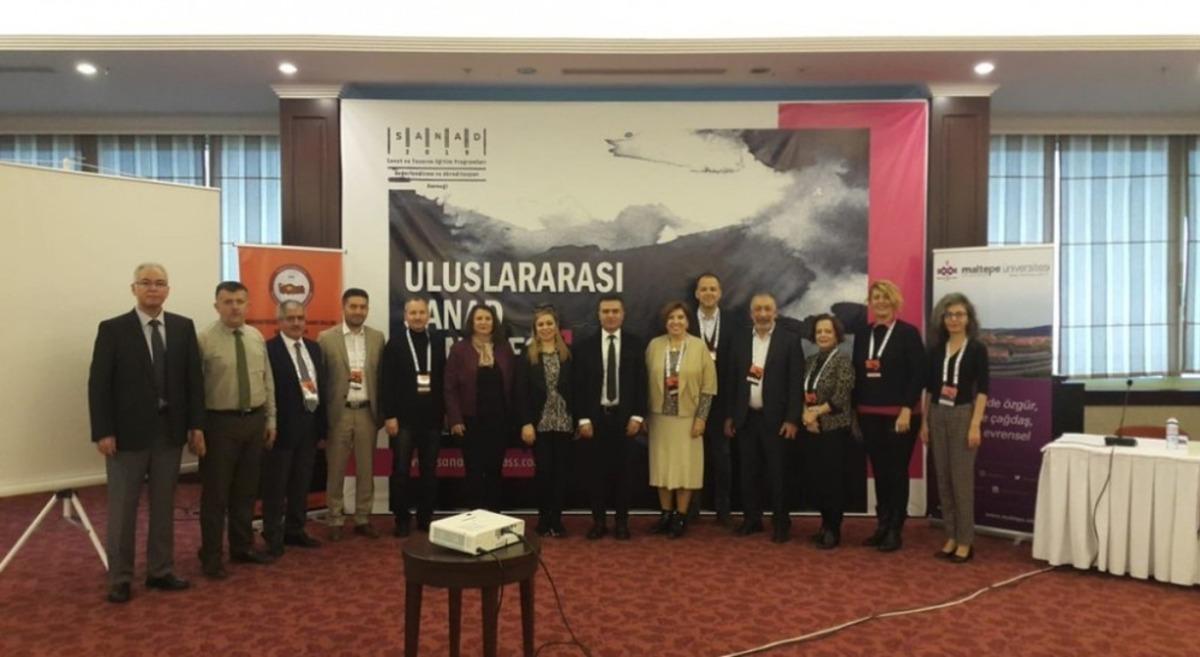 DP&Uuml;&rsquo;l&uuml; Mezunlar, eserlerini Derece Mezunları Sergisi&rsquo;nde sergiledi