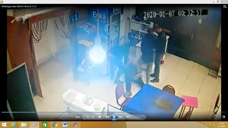 Kahvehanede dehşet anları! Saldırganı zor zaptettiler! G4