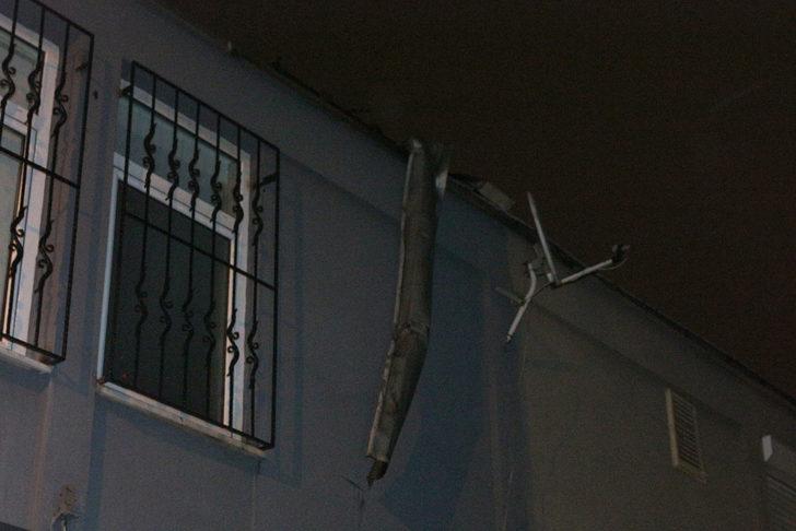 Beşiktaş'ta iki binanın çatısı uçtu! G3