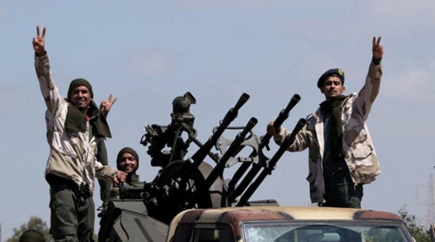 Hafter güçleri Libya'nın en büyük şehri Sirte'yi ele geçirdi!