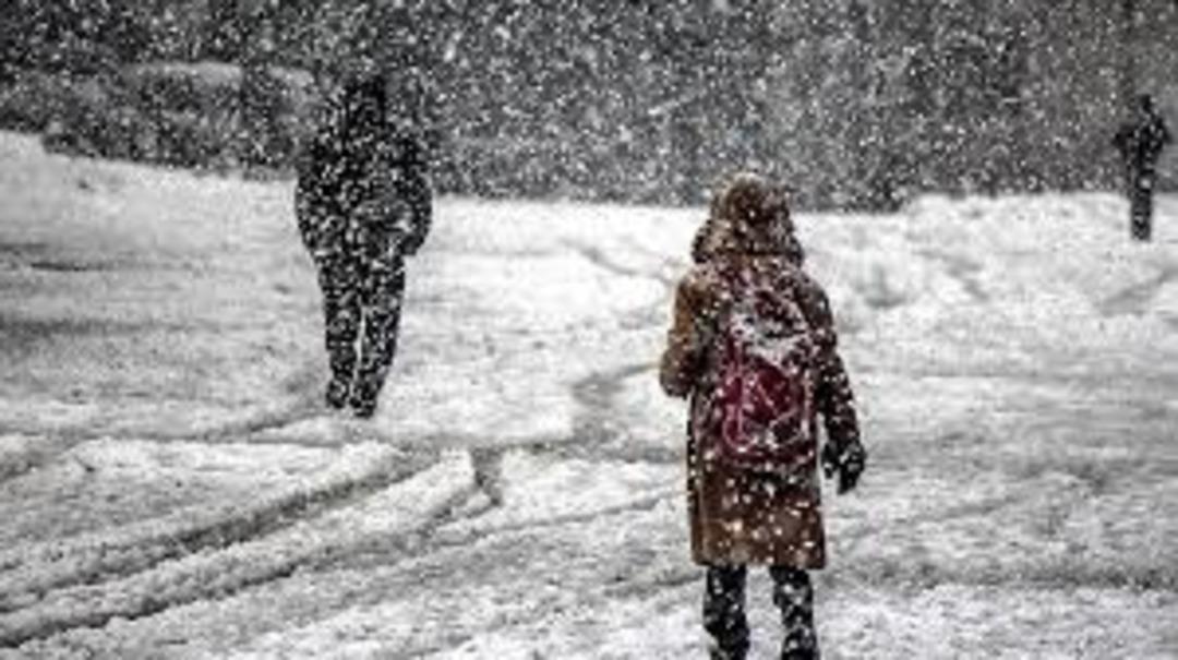 Yoğun kar yağışı sonrası okullara kar tatili haberleri art arda geldi: İşte 31 Aralık 2025 &ccedil;arşamba g&uuml;n&uuml; eğitime ara verilen iller 5