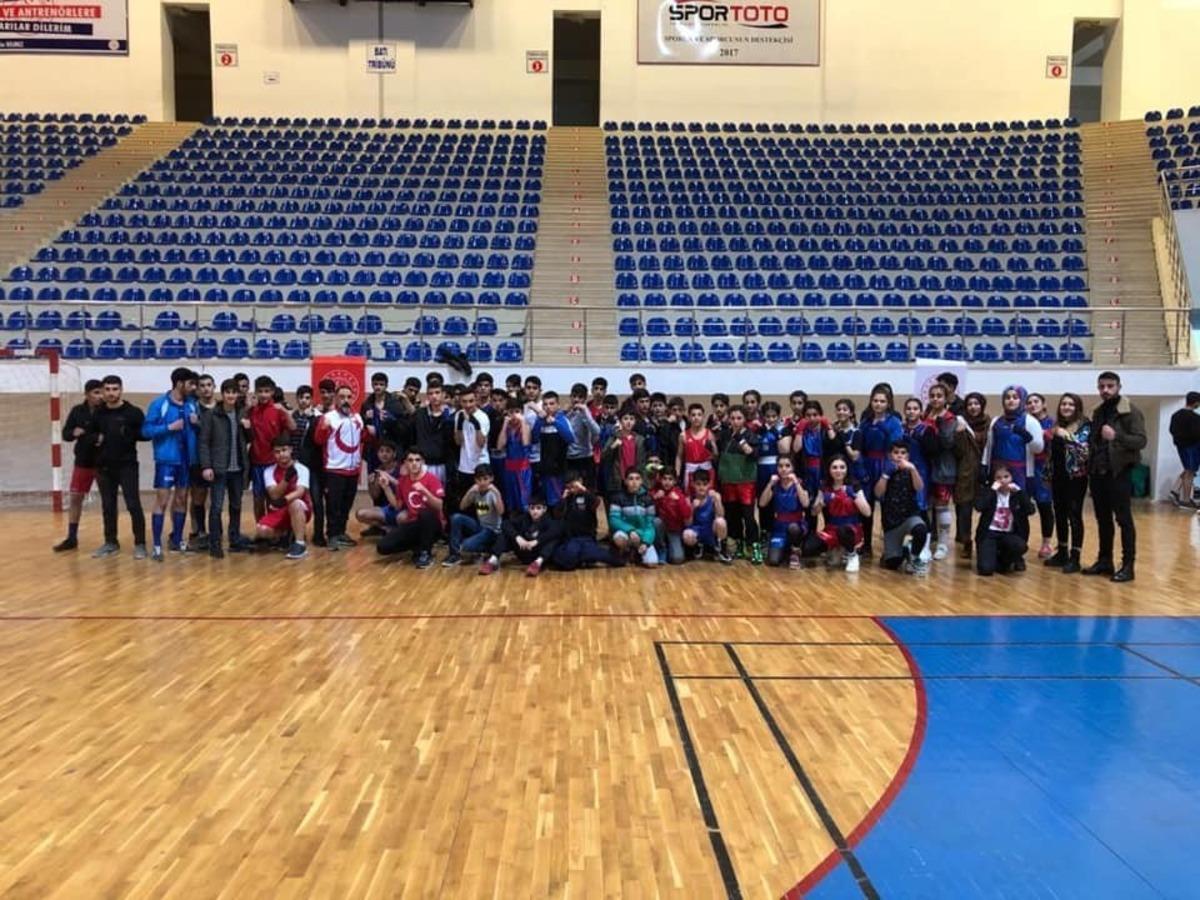 Van&rsquo;da boks il birinciliği m&uuml;sabakaları