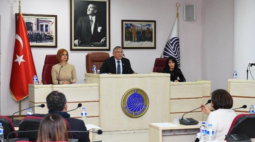 Akay: "Kentsel d&ouml;n&uuml;ş&uuml;m hızlıca yapılmalı"