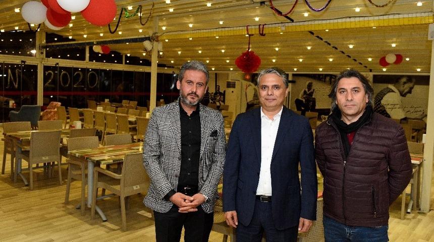 &Uuml;cretsiz yemek i&ccedil;in &ouml;ğrenci kimliği yeterli olacak