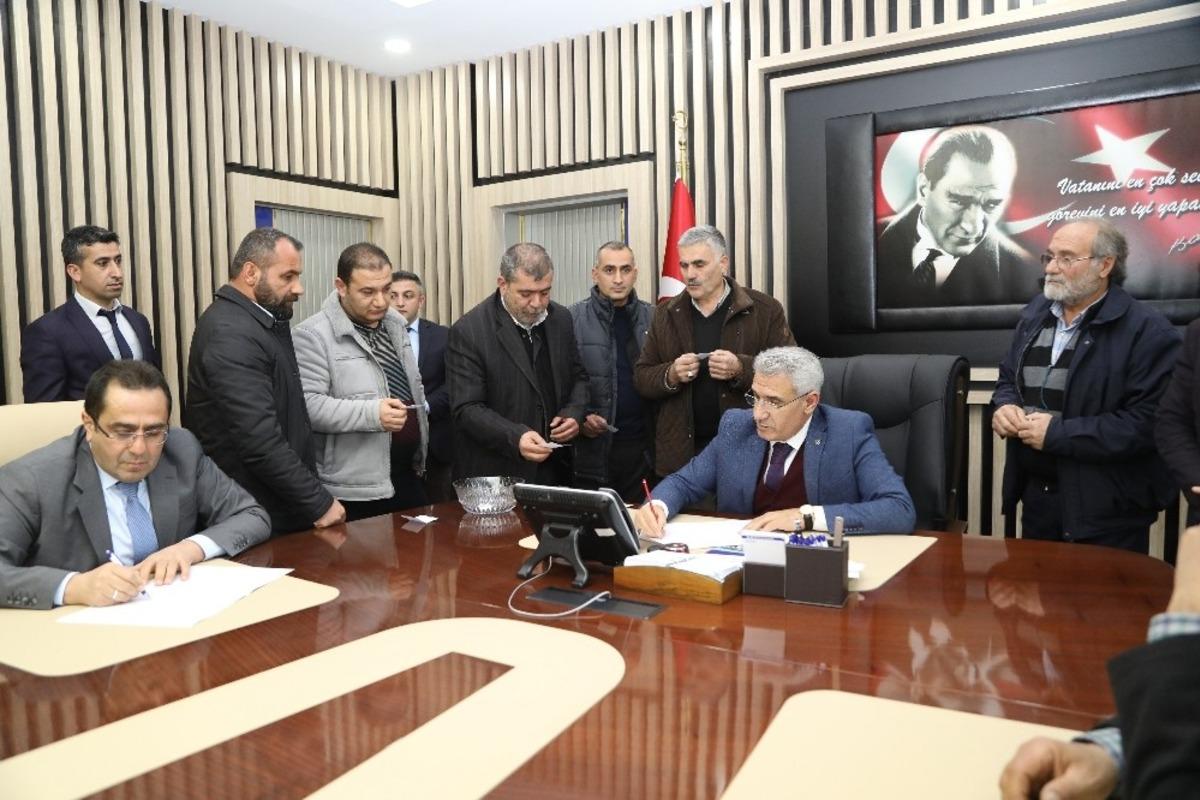 Esnaflara ge&ccedil;ici konteyner d&uuml;kkanlar oluşturuldu