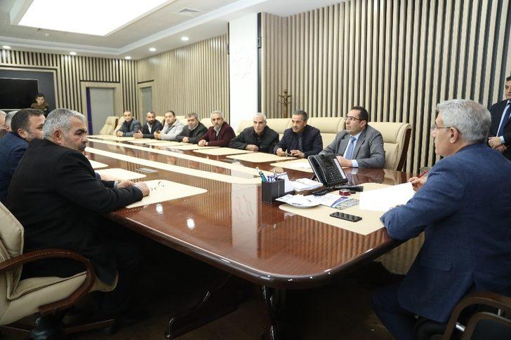 Esnaflara geçici konteyner dükkanlar oluşturuldu G2