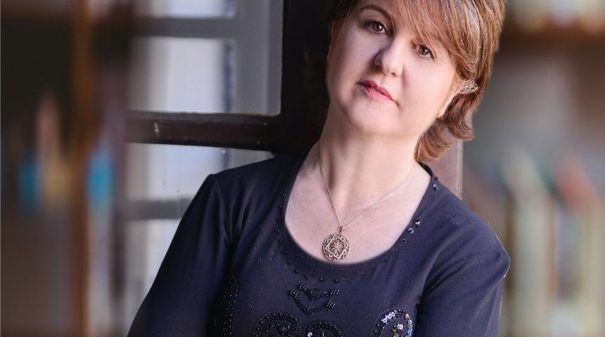 Aydanur Aktaş Hıra&rsquo;nın &lsquo;Bolluk ve Bereket Form&uuml;l&uuml;&rsquo; isimli kitabı &ccedil;ıktı