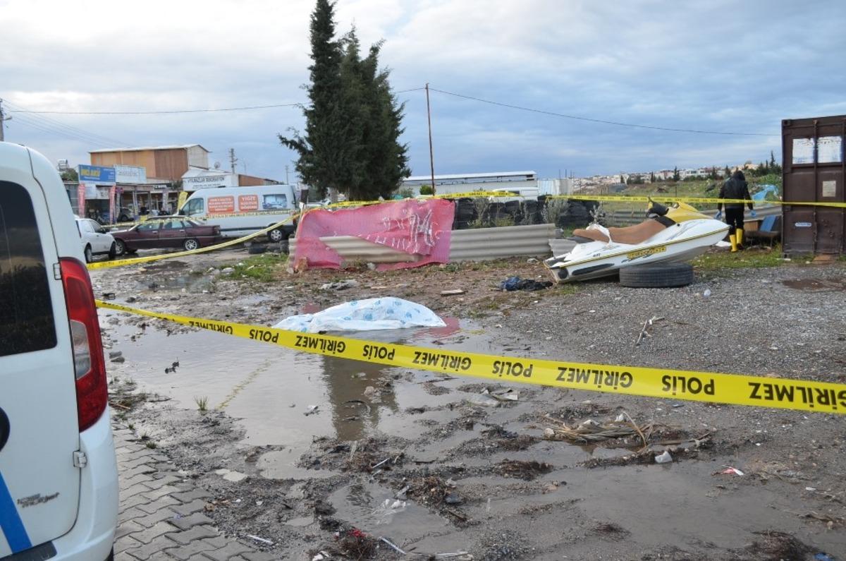 Emekli binbaşı &ouml;l&uuml; bulundu