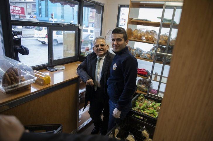 Başkan Büyükkılıç Argıncık esnaflarıyla G4