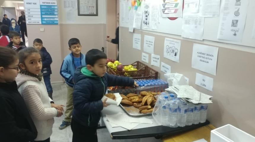 &ldquo;Sağlıklı beslenerek sağlıklı b&uuml;y&uuml;yorum&rdquo; projesi