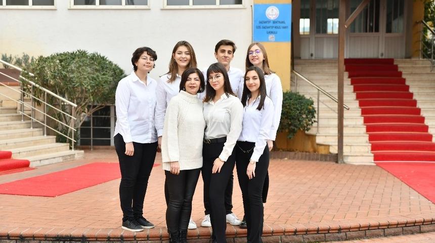 Cemil Alevli Koleji mezunları d&uuml;nya &Uuml;niversitelerinde