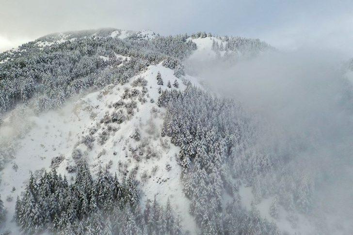 Gölcük’te kar yağışı sonrası kartpostallık görüntüler G2