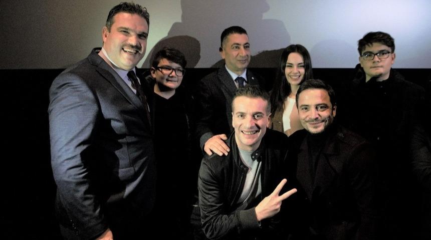 Rekt&ouml;r &Ccedil;omaklı Baba Parası filminin galasında