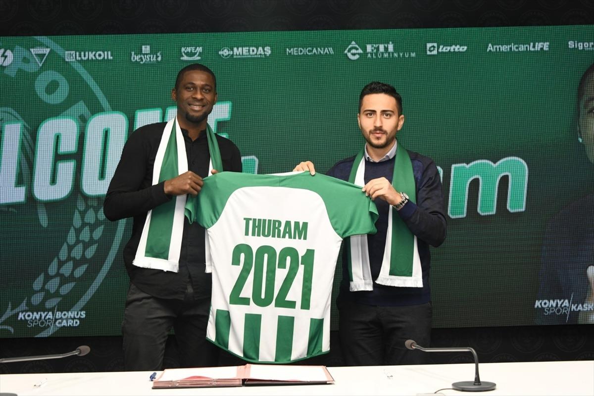 Konyaspor, Brezilyalı golc&uuml; oyuncu Rogerio Thuram'ı transfer etti