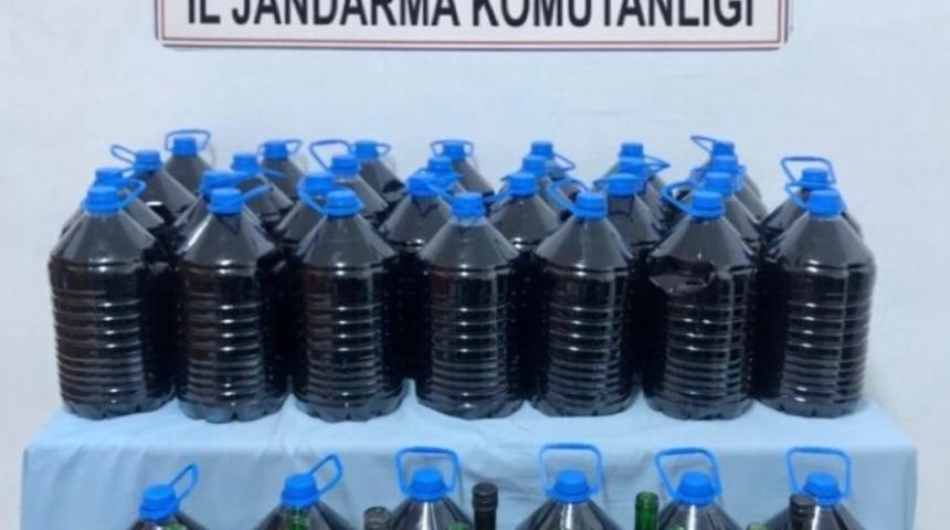 Jandarmadan ka&ccedil;ak i&ccedil;ki operasyonu