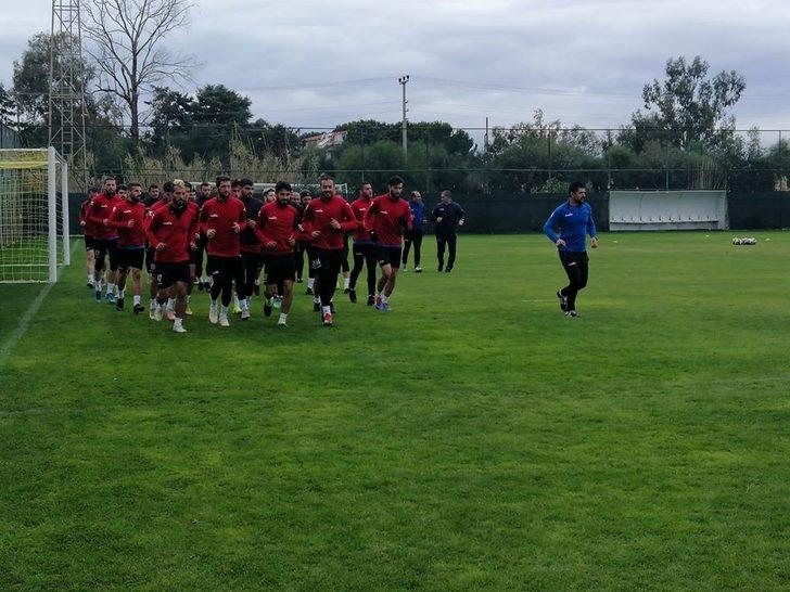 Yeşilyurt Belediyespor’da Gülerce takımının başında ilk çalışmaya çıktı G1