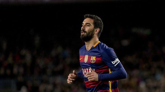 Barcelona Arda Turan için karar verdi: Kendine kulüp bul