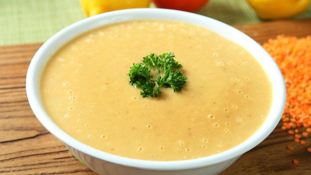 Zerdeçallı mercimek çorbası tarifi