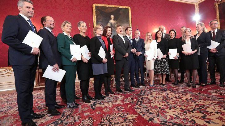 Avusturya’da yeni hükümet göreve başladı G1