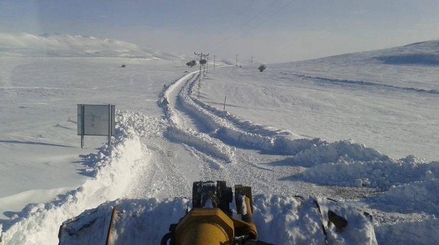 Kahramanmaraş’ta karla mücadele