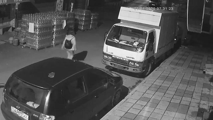 Kadıköy'de genç kadına yılbaşı gecesi taciz dehşeti!  G3