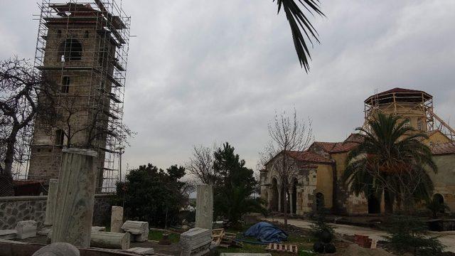 Ayasofya Camisi’nde süren restorasyon çalışmalarında sona geliniyor