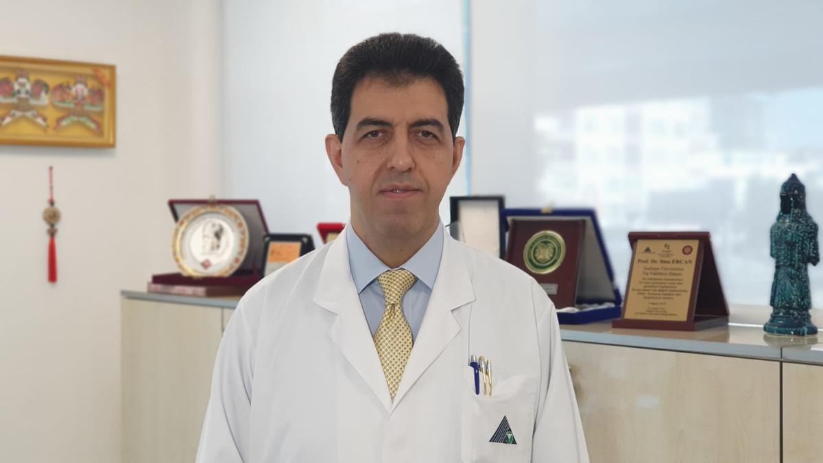 Nefes borusundaki t&uuml;m&ouml;r ses tellerine zarar vermeden &ccedil;ıkarıldı&nbsp;