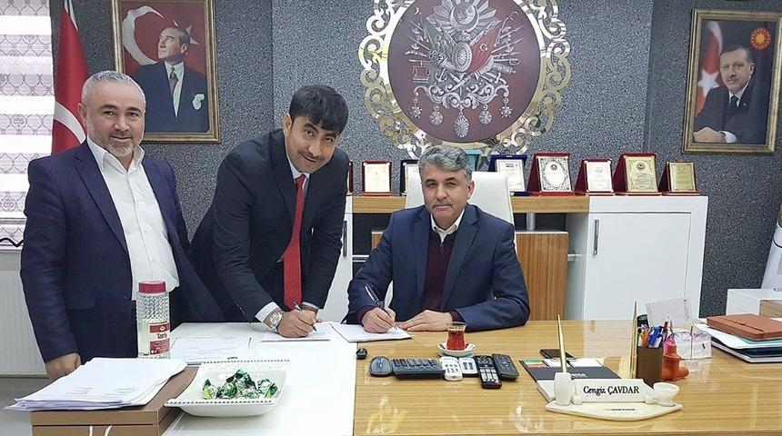 Yazıh&uuml;y&uuml;k Belediyesinde Y&uuml;zde 30&rsquo;luk zam sevinci