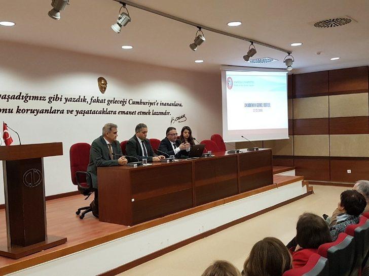 İktisadi ve İdari Bilimler Fakültesi’nde anlamlı tören G3