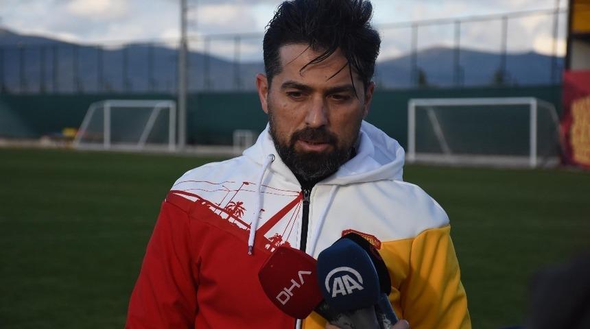 İlhan Palut: "Eren Derdiyok, Yasin Öztekin ve Veli Çetin Antalya kampı kadrosunda yer almayacak"