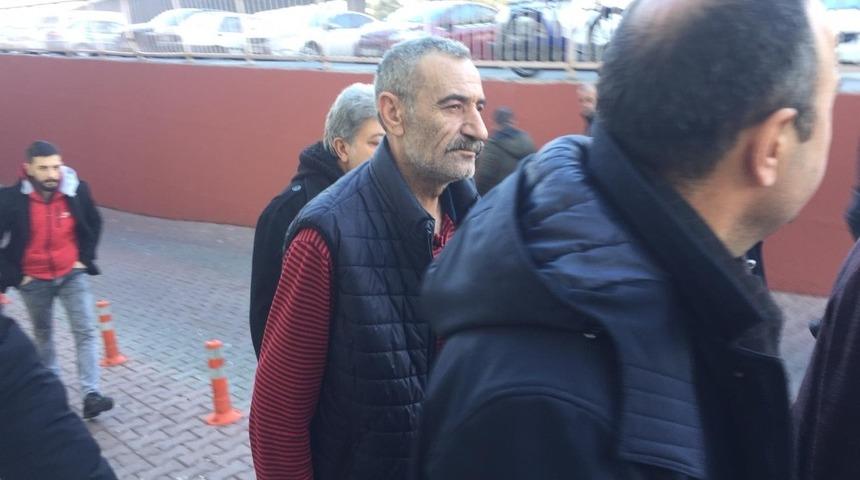 Polisin, eylem yapan kamyoncuya yardım ettiği g&ouml;r&uuml;nt&uuml;leri &rsquo;darp&rsquo; diye yayınlayan şahıs adliyeye sevk edildi