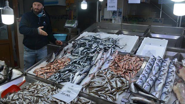 Karadenizli balıkçıların yüzü dip balıklarıyla gülüyor