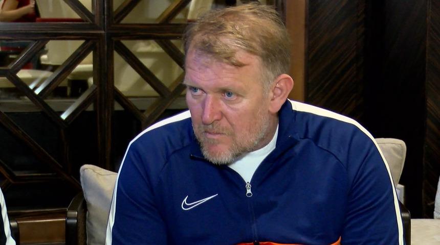 Kayserispor Teknik Direkt&ouml;r&uuml; Robert Prosinecki: Takımı ligde tutacağız