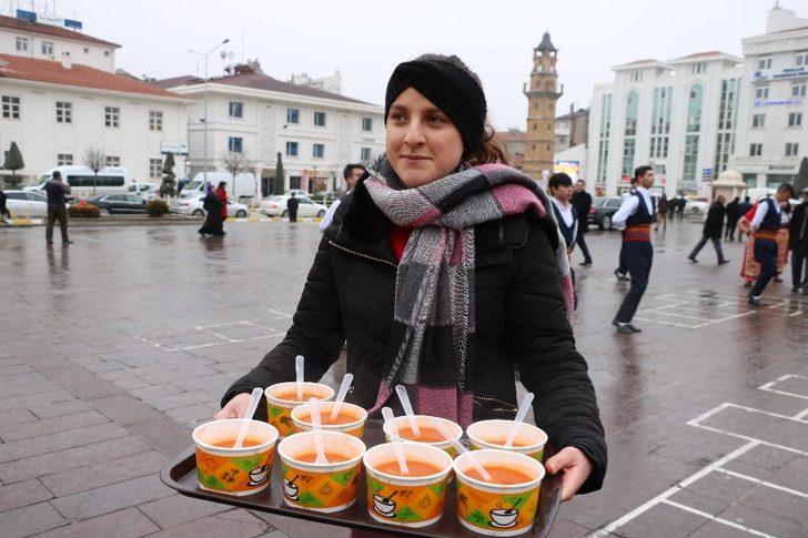 Yozgat’ta bin 500 kişiye arabaşı ikram edildi G3