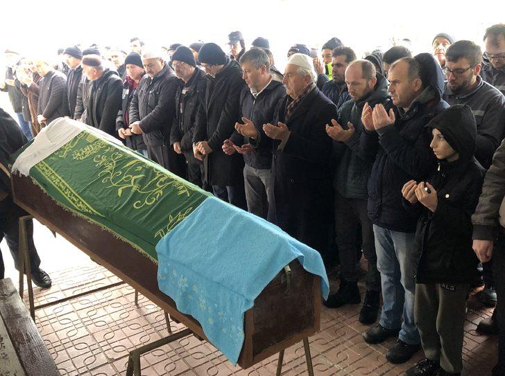 Kocaeli'de çok acı olay... İkizler, iki yıl arayla aynı hastalıktan öldü G3