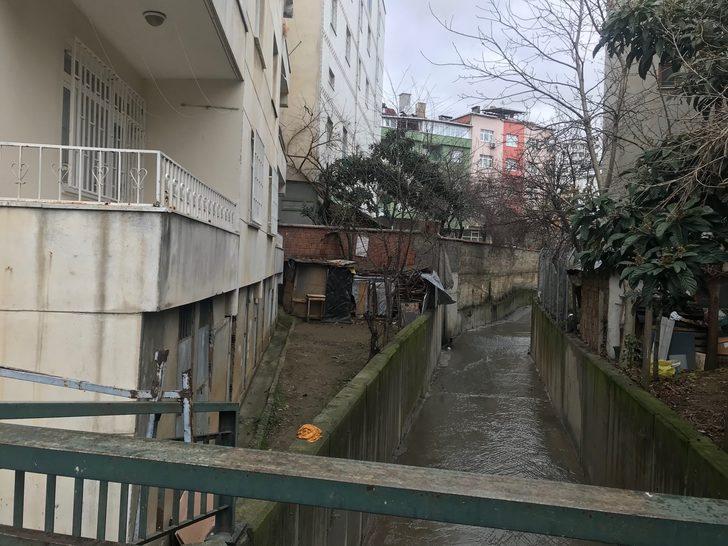 Pendik'te beşinci kattan dereye düşen kadın ağır yaralandı G1