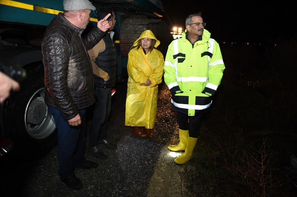 Başkan Bozdoğan, 48 saat n&ouml;bet tuttu