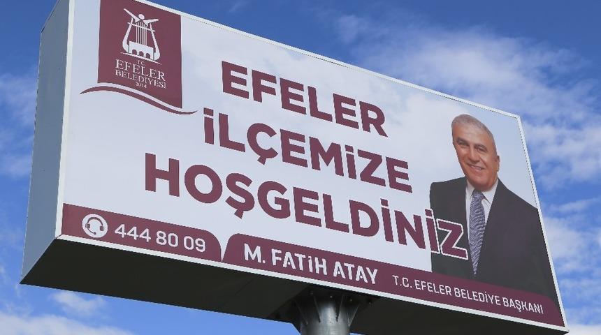 Efeler misafirleri &ldquo;Hoşgeldiniz&rdquo; totemiyle karşılıyor